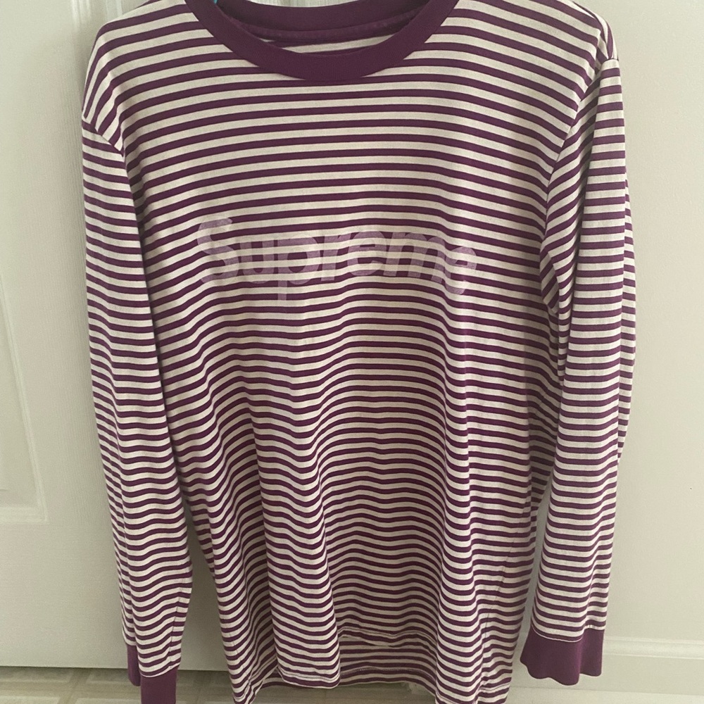 Supreme T-Shirt